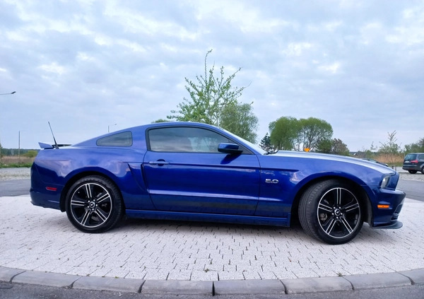 Ford Mustang cena 98500 przebieg: 185000, rok produkcji 2013 z Ryn małe 301